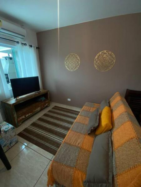 Casa a poucos metros da praia!